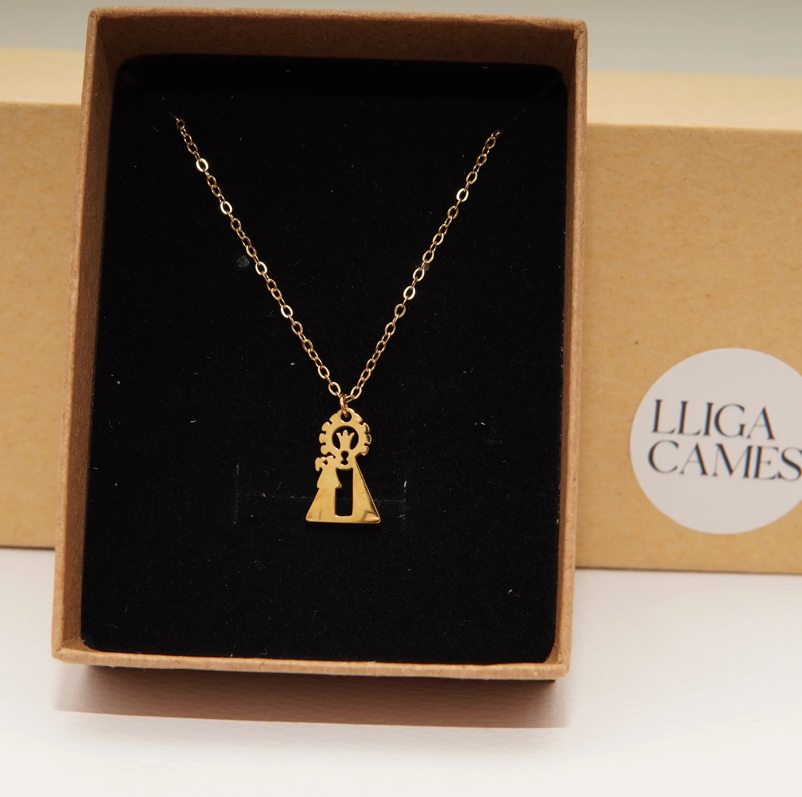 Collar Acero Inoxidable Dorado Virgen Recortada