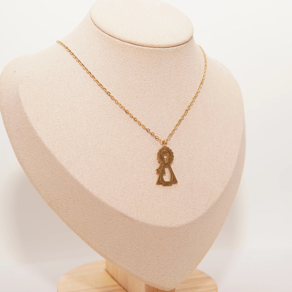 Collar acero inoxidable con medalla de la Virgen de los Desamparados recortada