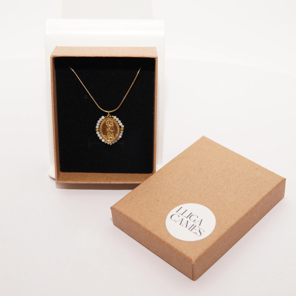 Collar acero inoxidable de la Virgen de los Desamparados con piedras – Varios colores