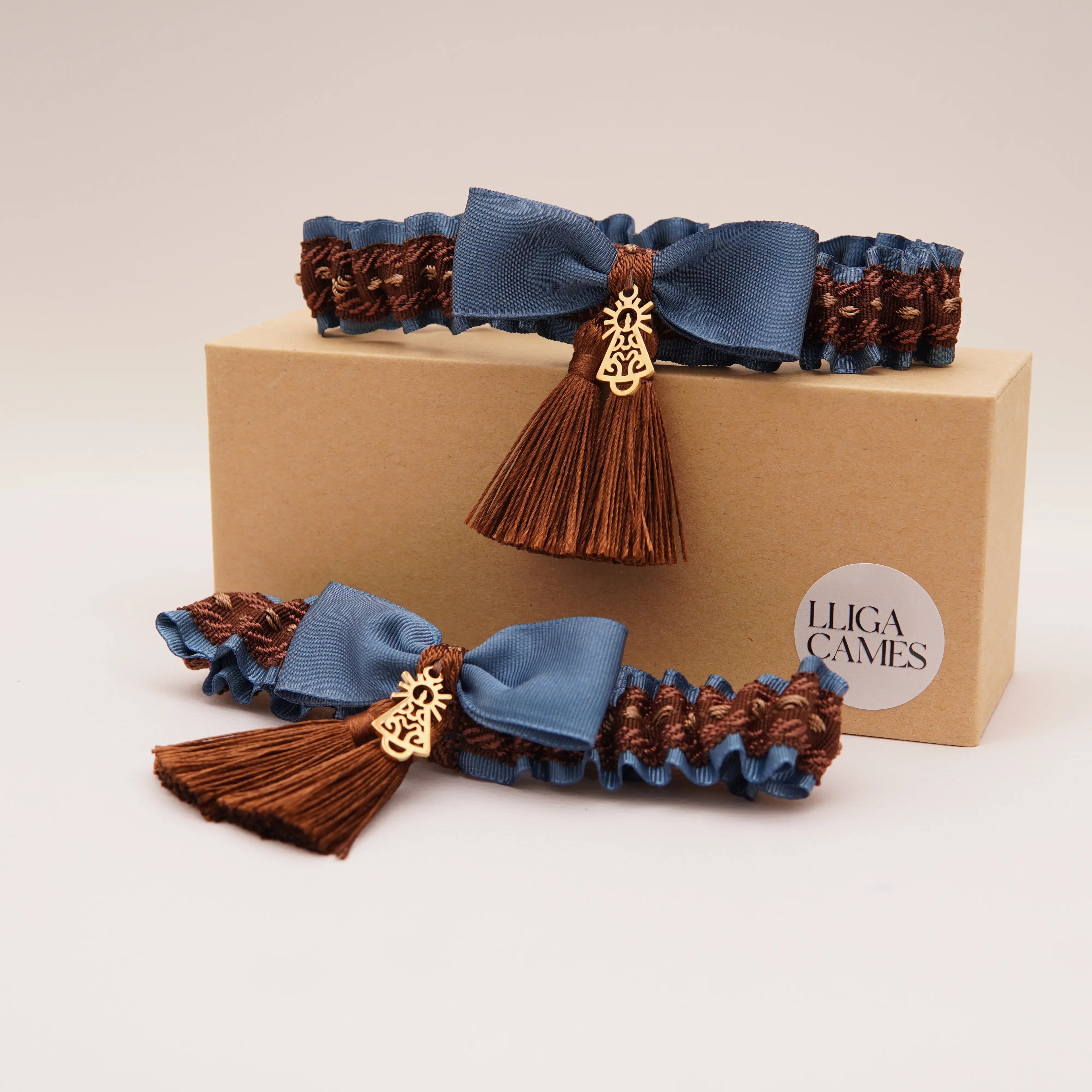 Lligacames Borles azul acero y marrón (medalla no incluida)