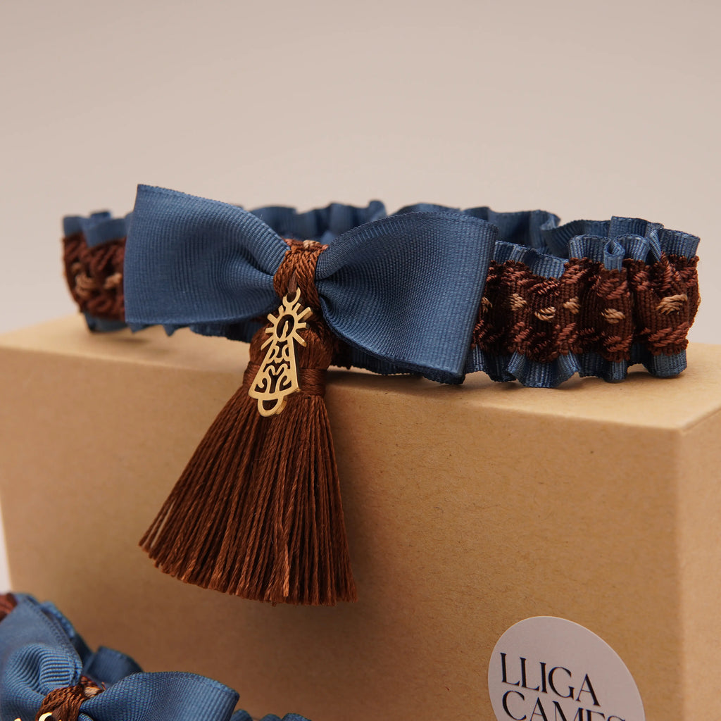 Lligacames Borles azul acero y marrón (medalla no incluida)