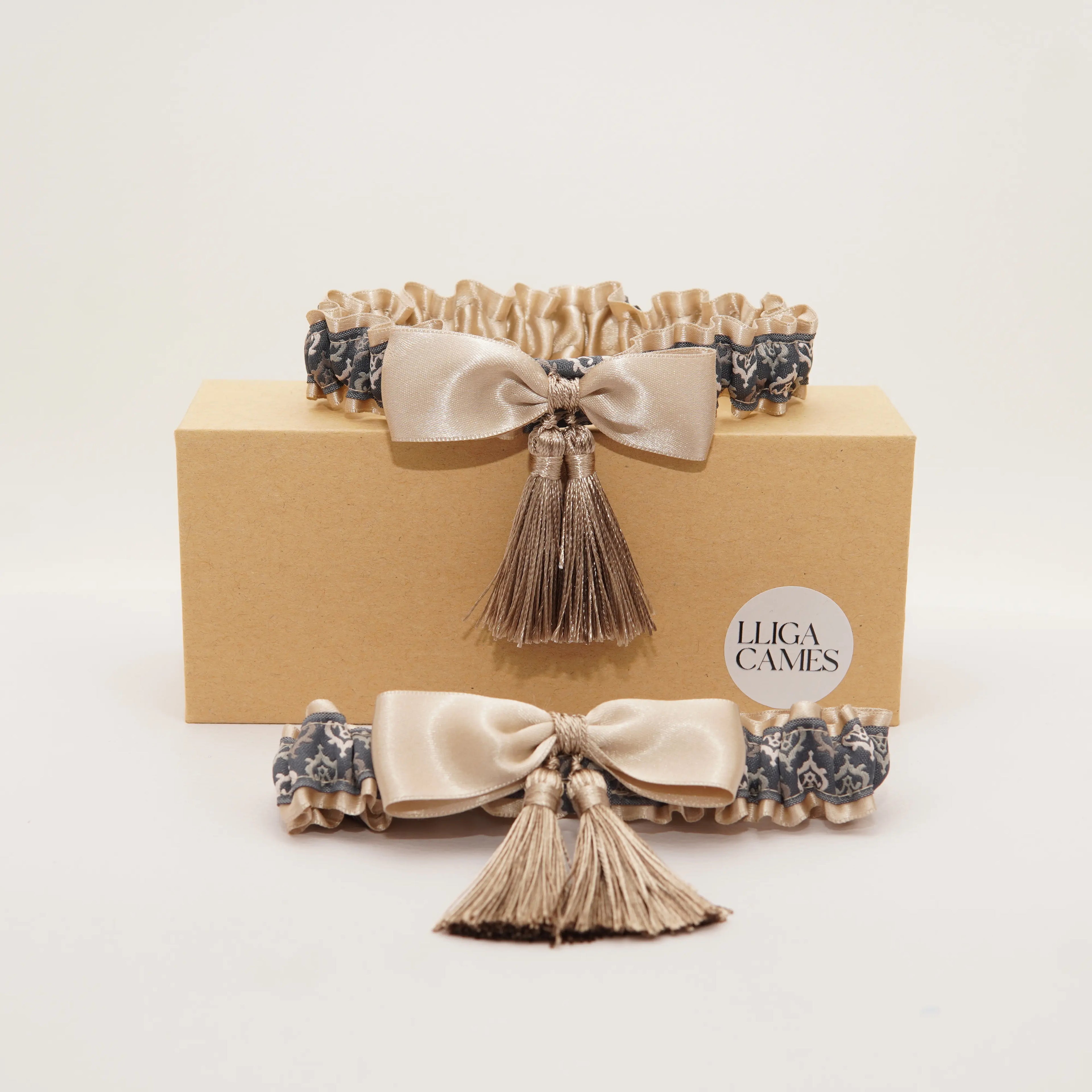 Lligacames Borles beige y gris