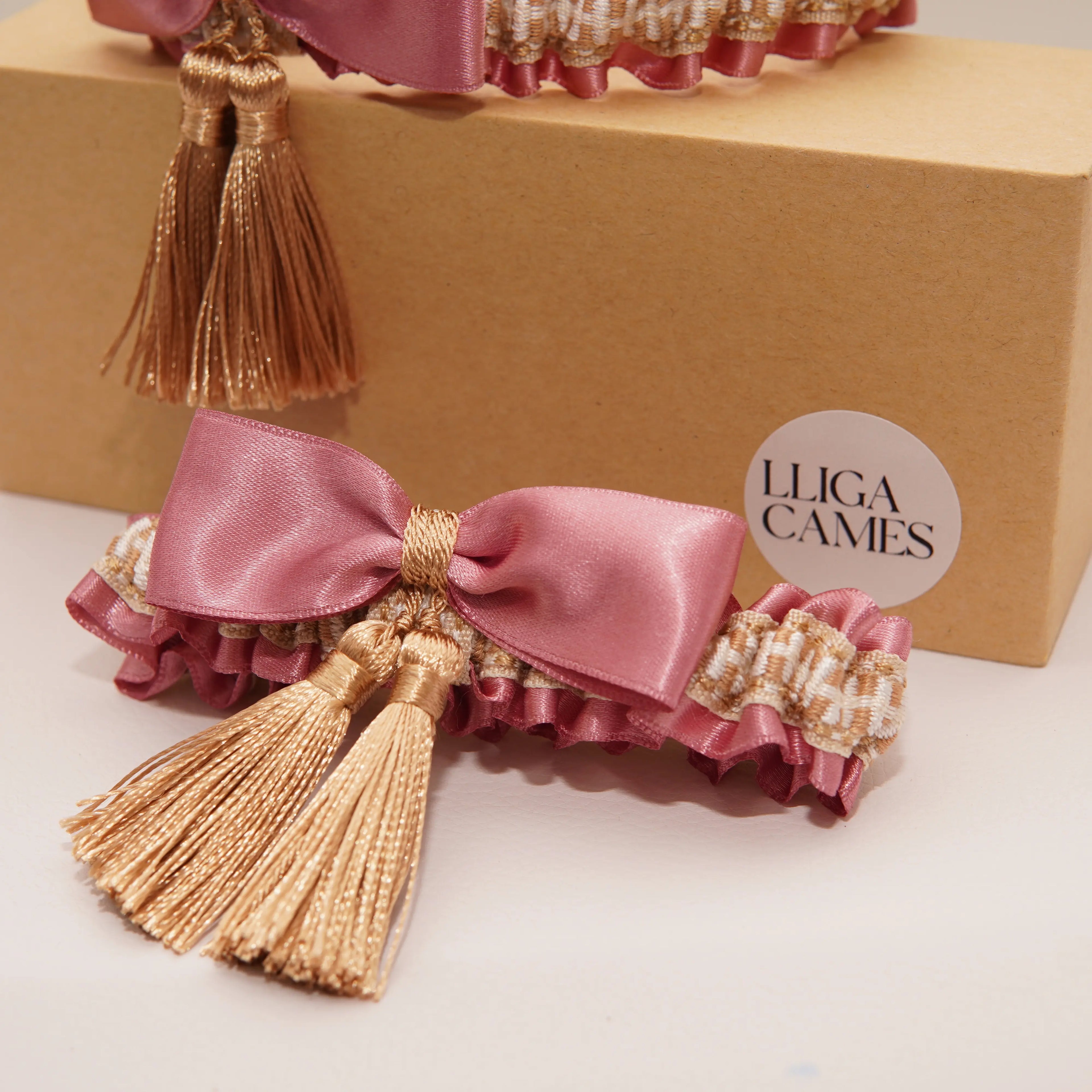 Lligacames Borles rosa bebé y beige