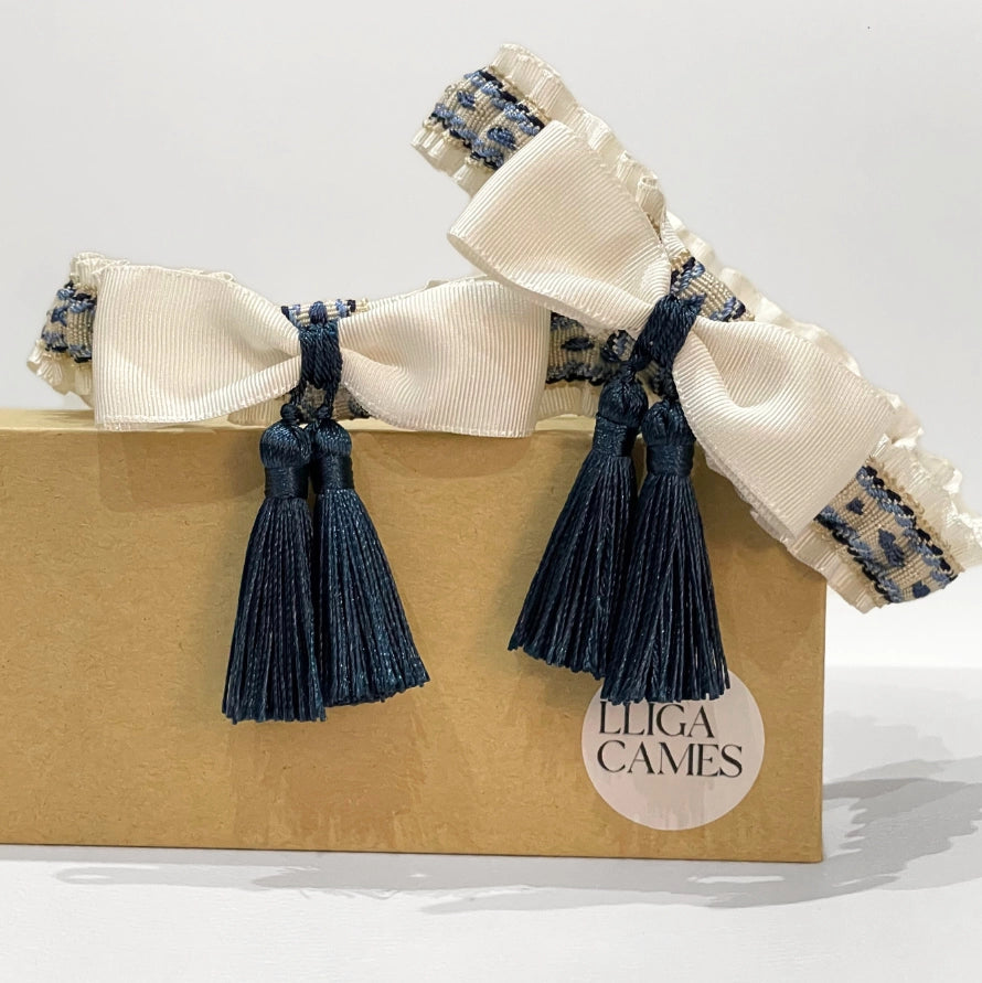 Lligacames Borles blanco roto y azul marino