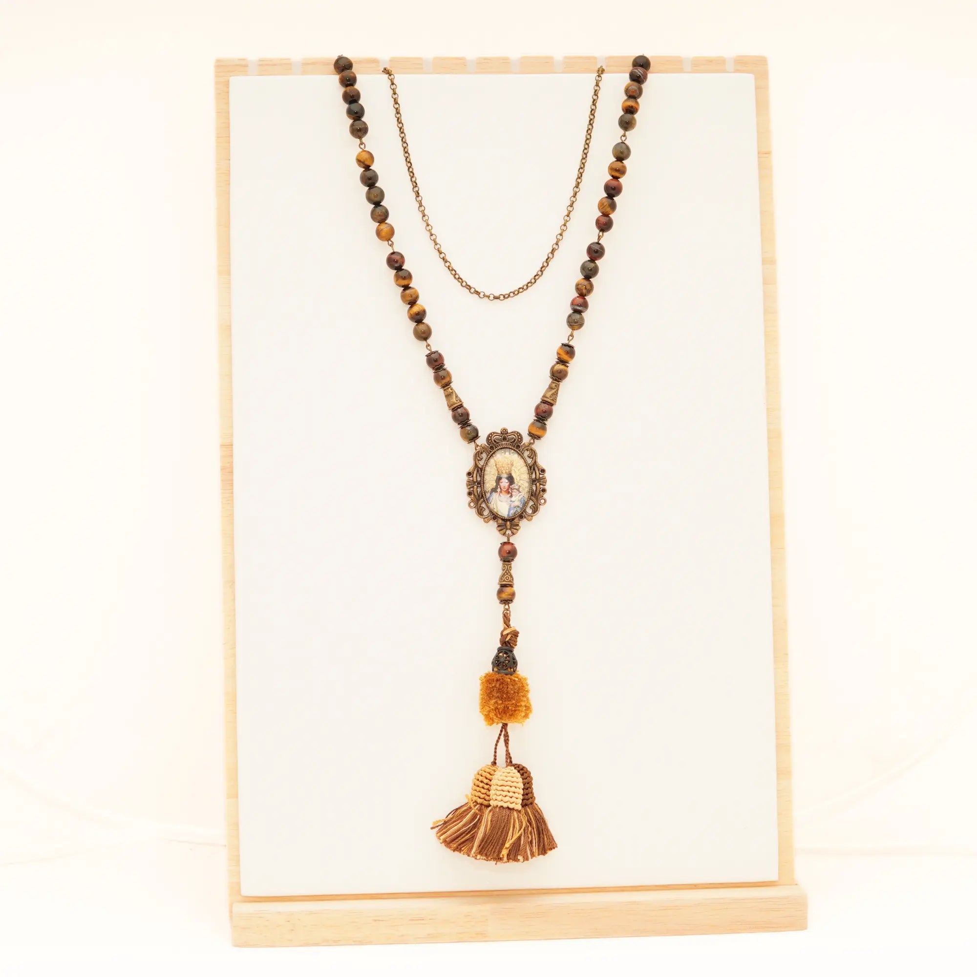 Rosario Artesanal Marrón con Imagen de la Virgen