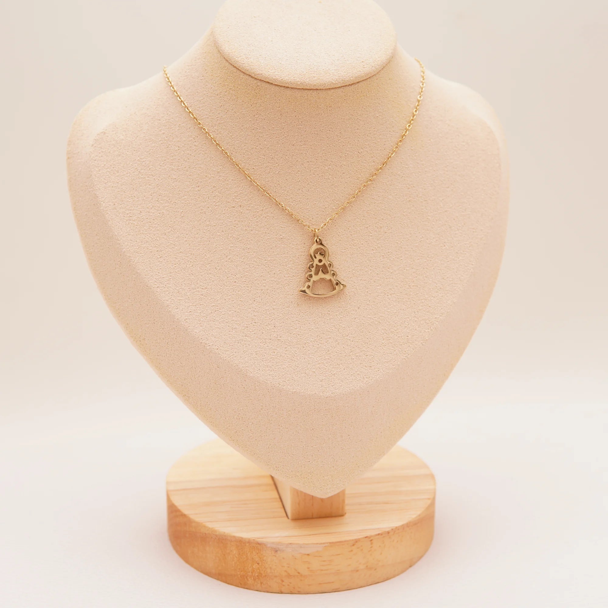 Collar acero inoxidable de la Virgen del Rocío
