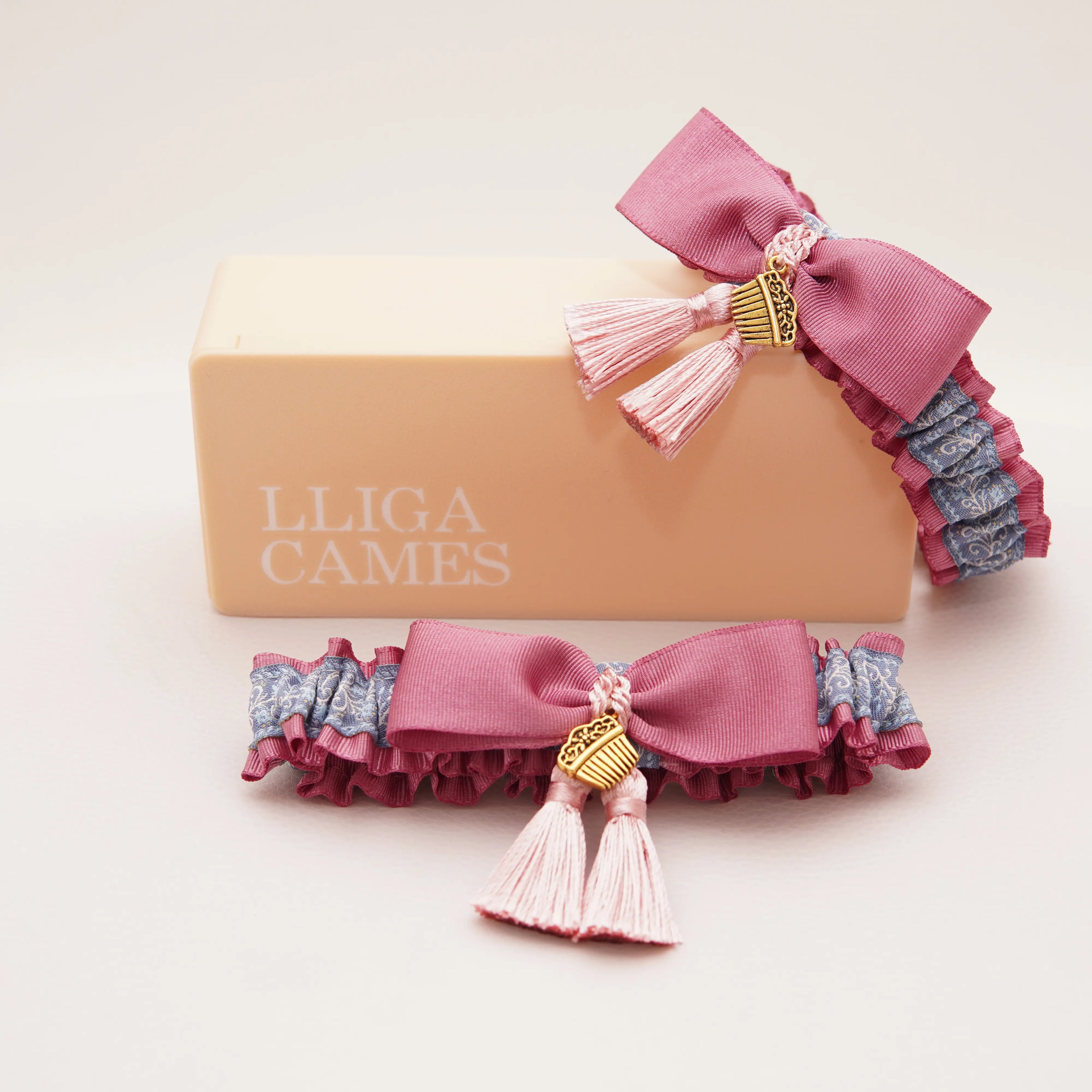 Lligacames Borles rosa y azul borlas rosa (medalla no incluida)